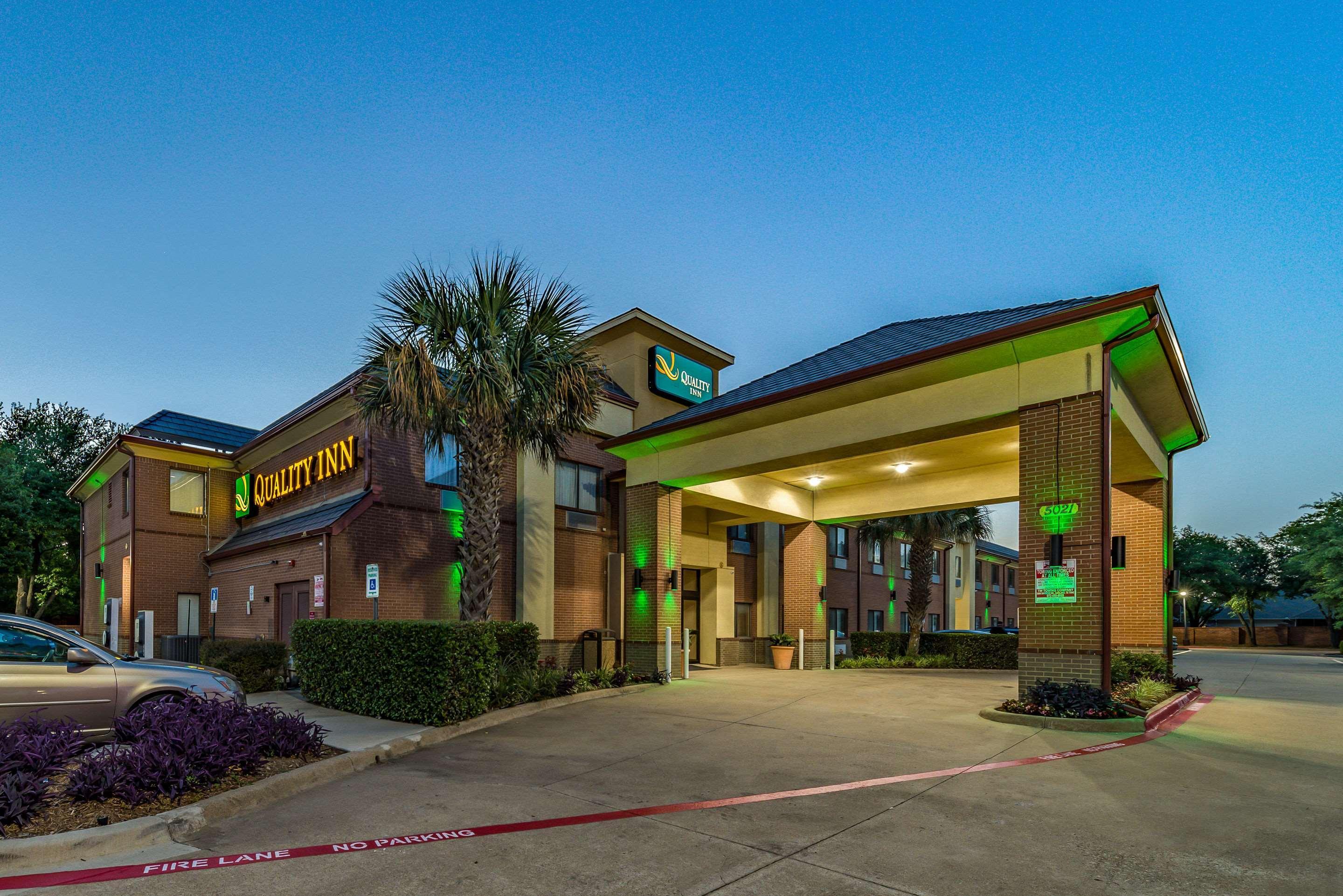 Quality Inn West Plano - Dallas Eksteriør bilde