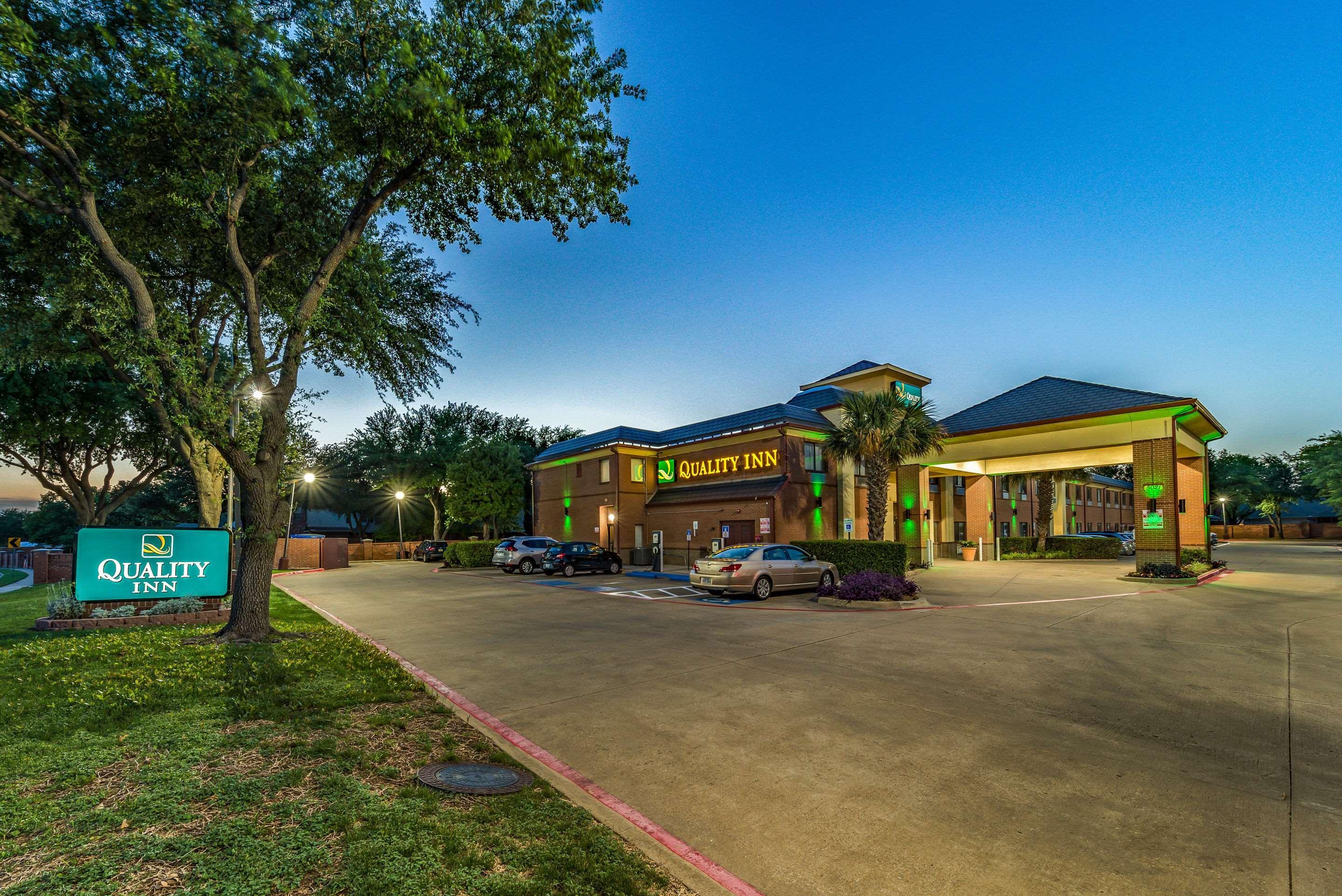 Quality Inn West Plano - Dallas Eksteriør bilde