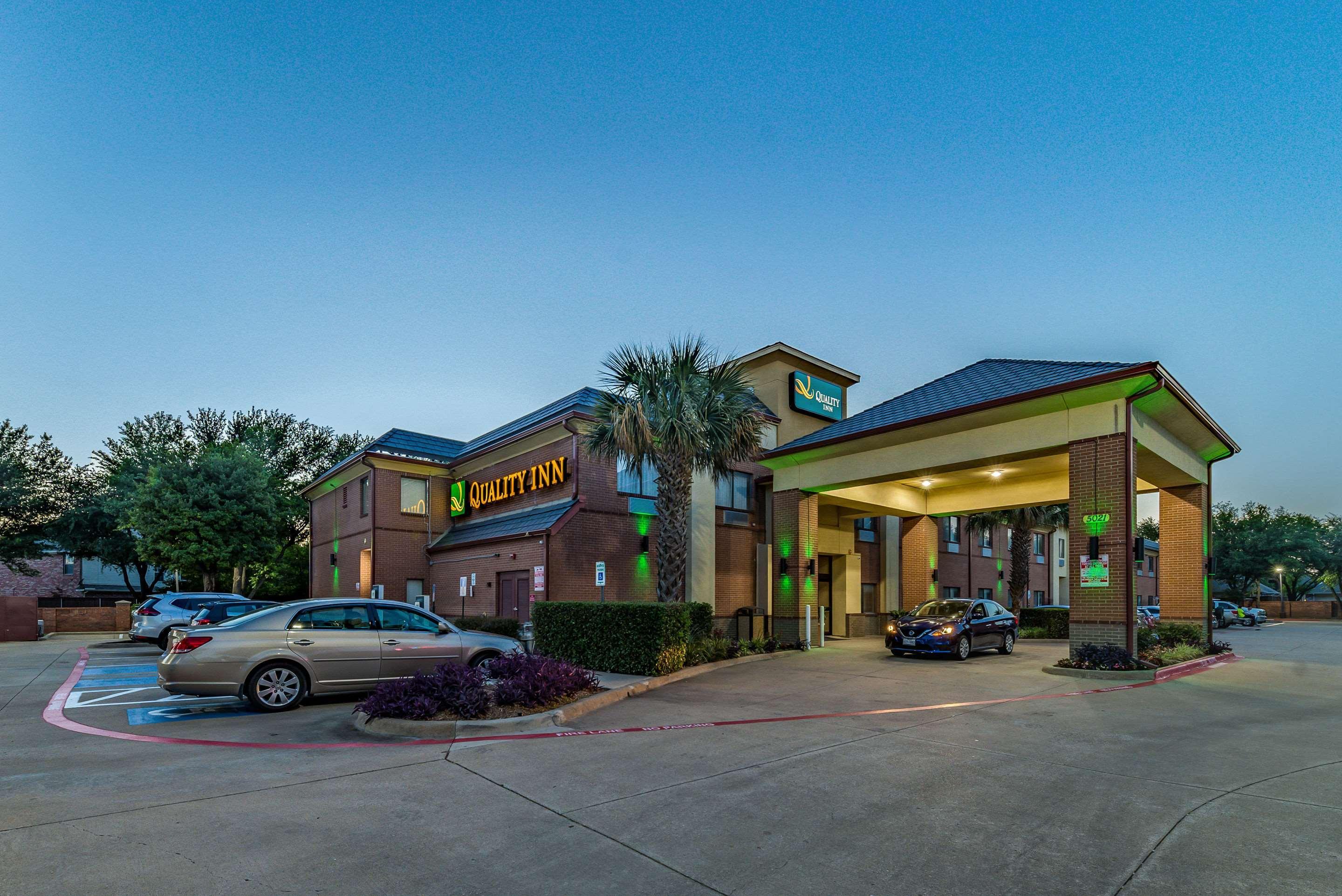 Quality Inn West Plano - Dallas Eksteriør bilde